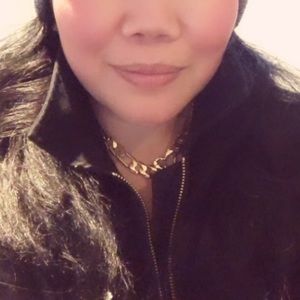 Meet your Posher, Yuri